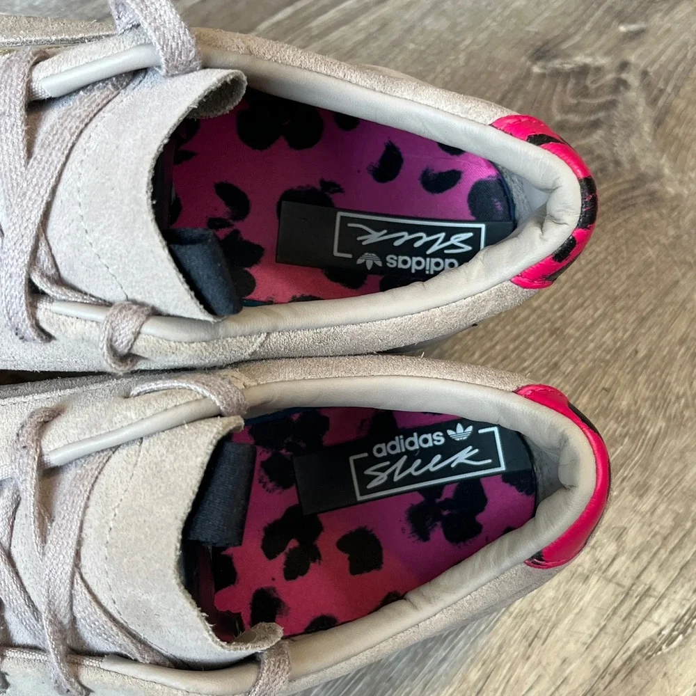 Adidas Sleek W Tan Suede Neon Pink Leopard Heel Platform Sneakers EE4729 Women 9
